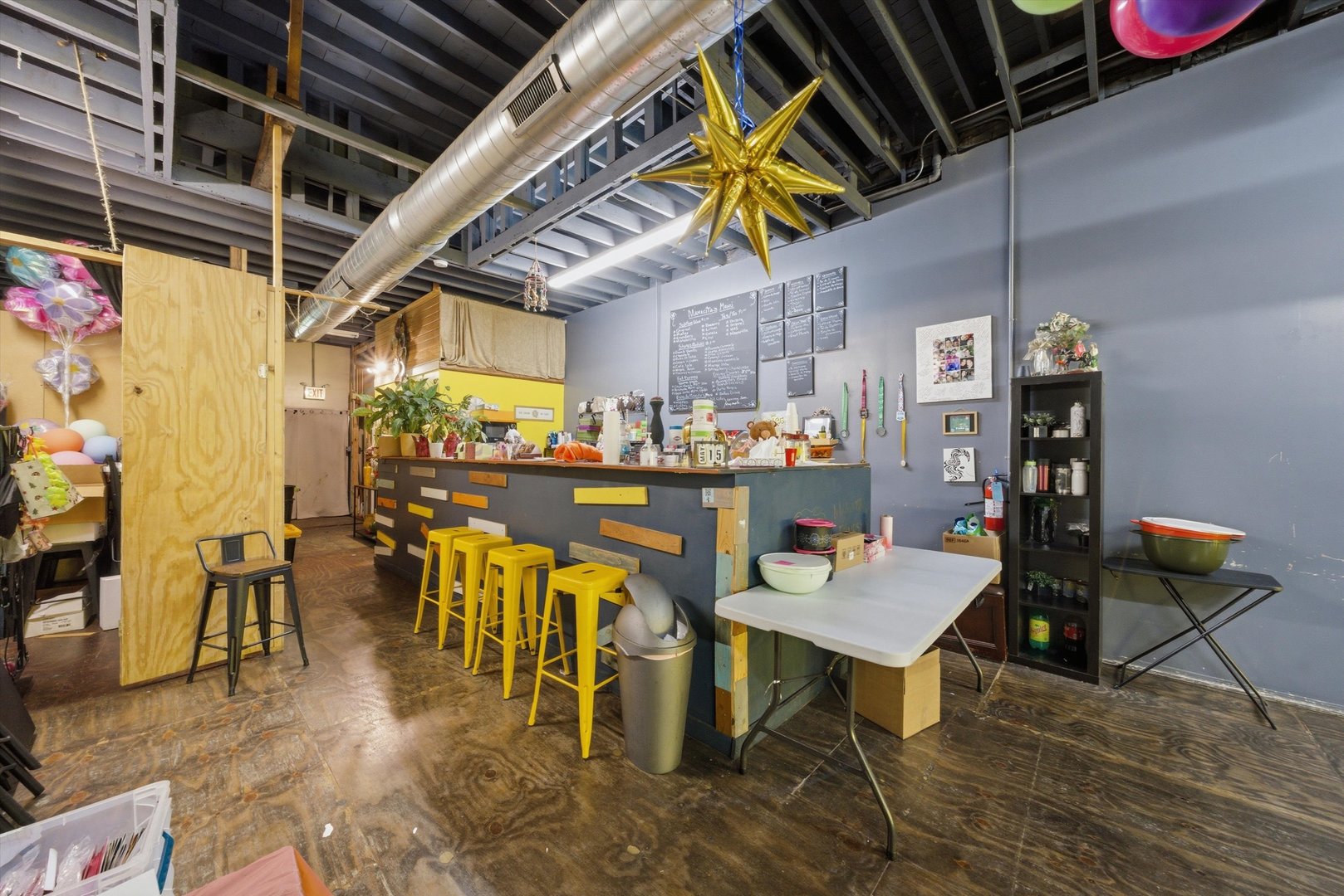 3348 West Montrose Avenue Chicago IL 60618