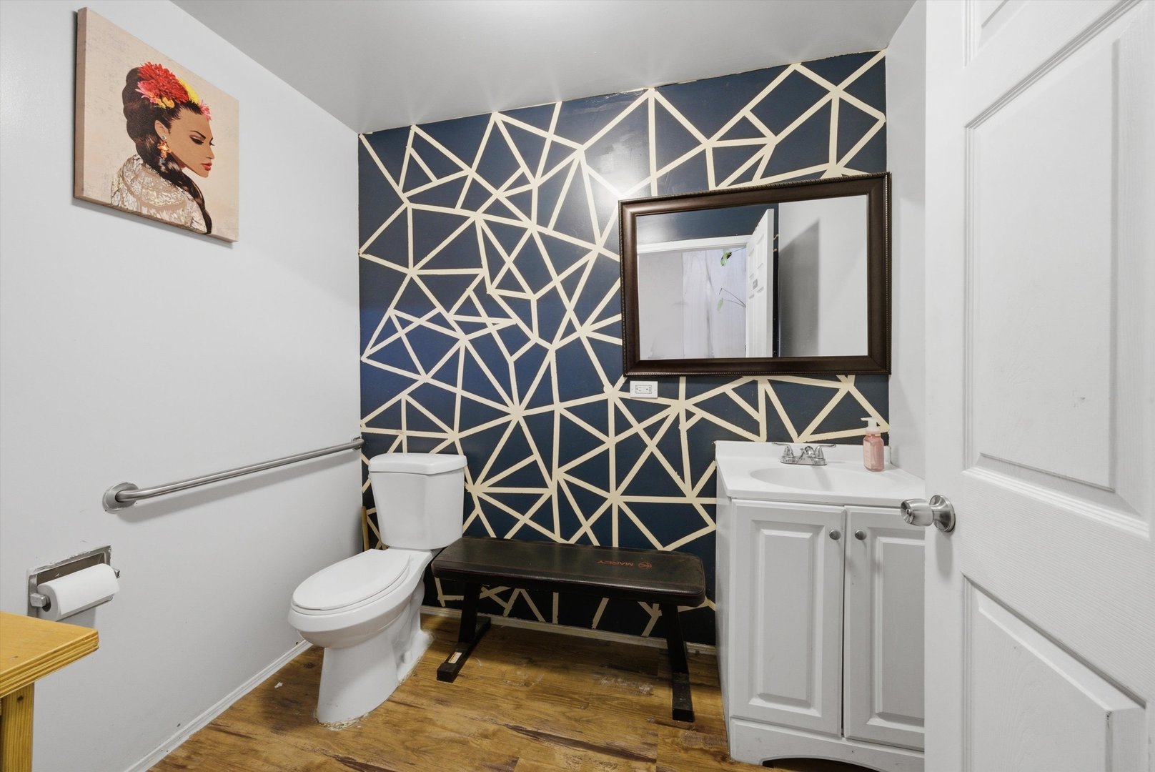 3348 West Montrose Avenue Chicago IL 60618
