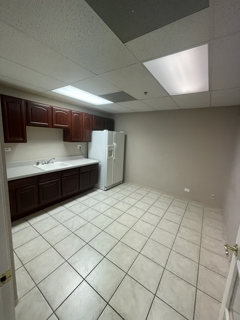 1001 East Chicago Avenue Naperville IL 60540