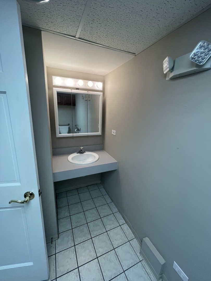 1001 East Chicago Avenue Naperville IL 60540