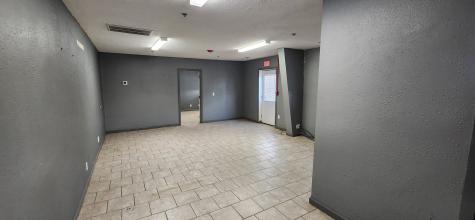 407 East Avenue Sterling IL 61081