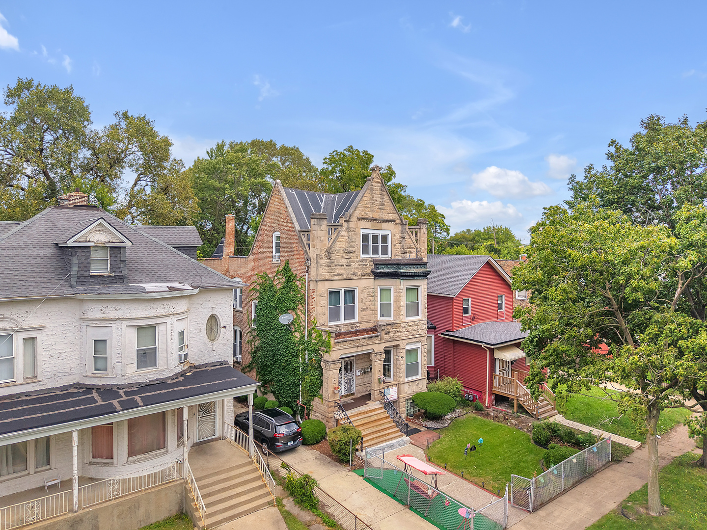 354 West Normal Parkway Chicago IL 60621
