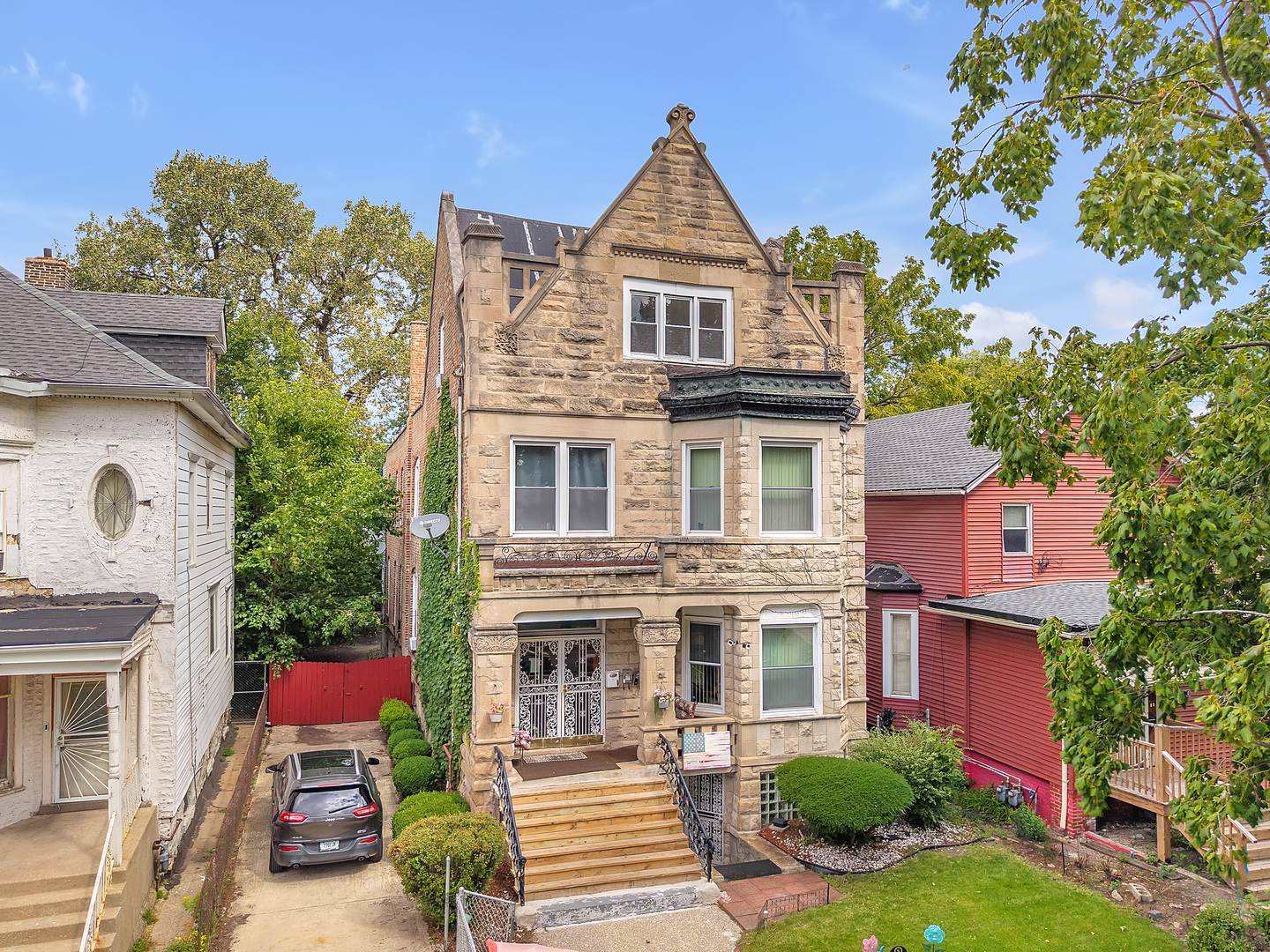 354 West Normal Parkway Chicago IL 60621