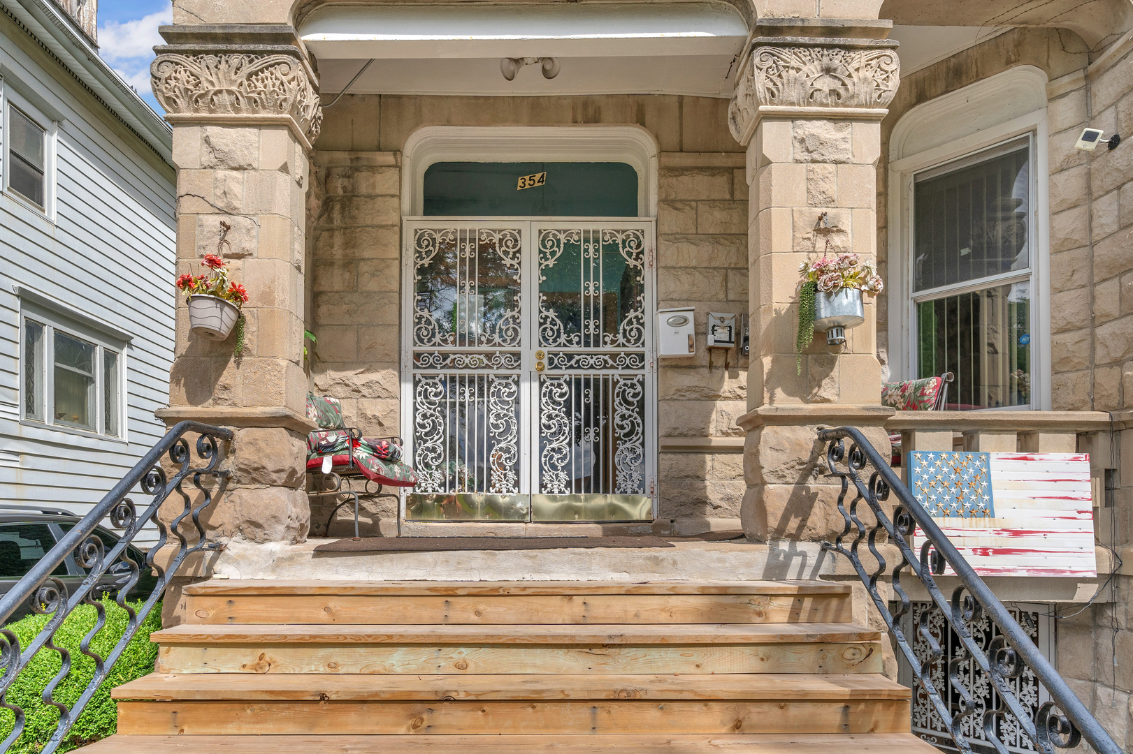 354 West Normal Parkway Chicago IL 60621