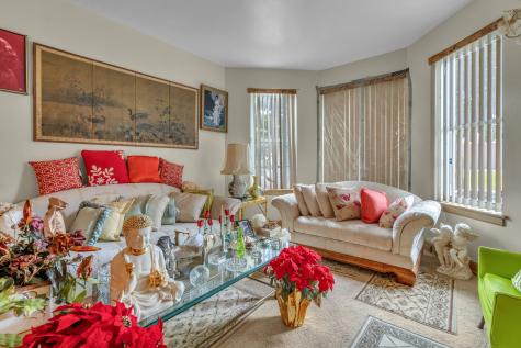 354 West Normal Parkway Chicago IL 60621