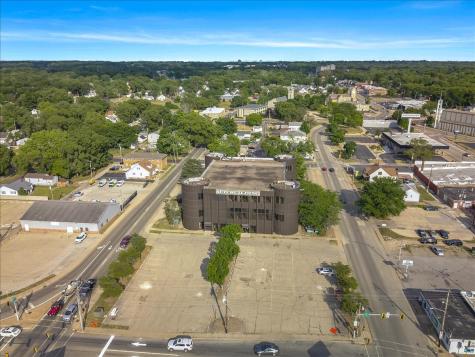 111 North 6th Street Pekin IL 61554
