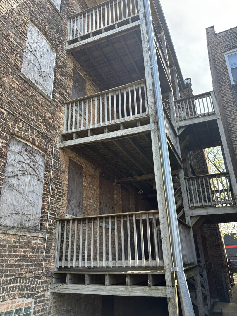 1526 East 72nd Place Chicago IL 60619