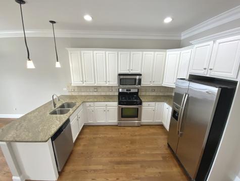 219 North White Street Frankfort IL 60423