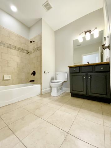 219 North White Street Frankfort IL 60423
