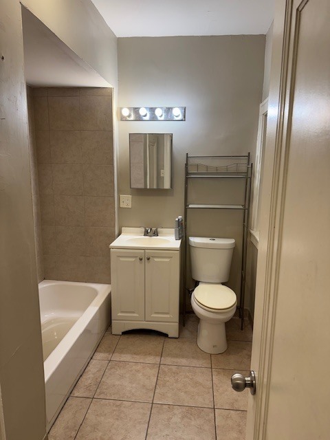 4855 West Cortez Street Chicago IL 60651