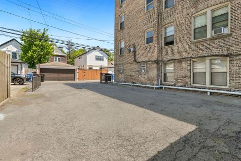 4591 North Elston Avenue Chicago IL 60630