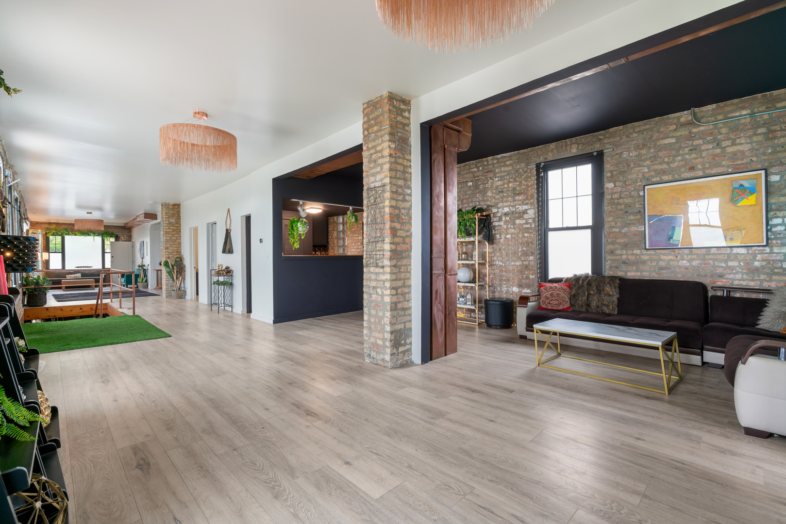2331 North Elston Avenue Chicago IL 60614
