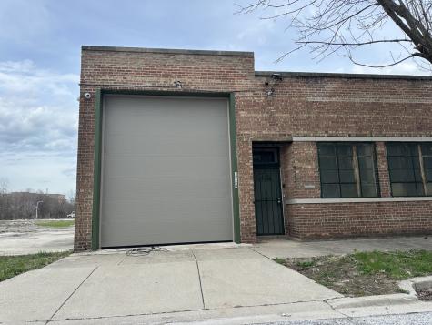 12129 South Peoria Street Chicago IL 60643