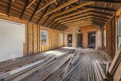426 North Main Street Seneca IL 61360