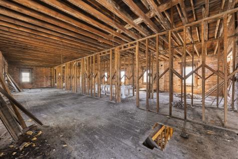 426 North Main Street Seneca IL 61360