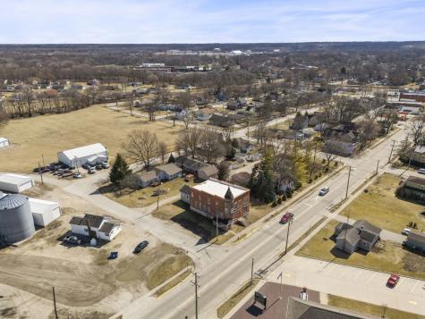 426 North Main Street Seneca IL 61360