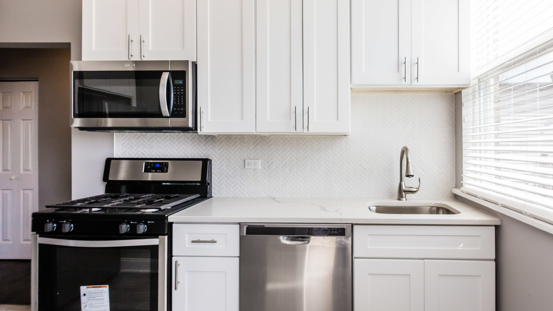 3901 West Belden Street Chicago IL 60647