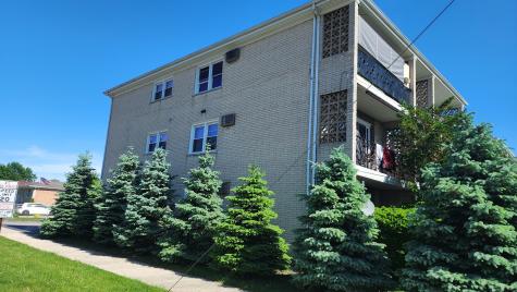 8125 S Roberts Road Bridgeview IL 60455