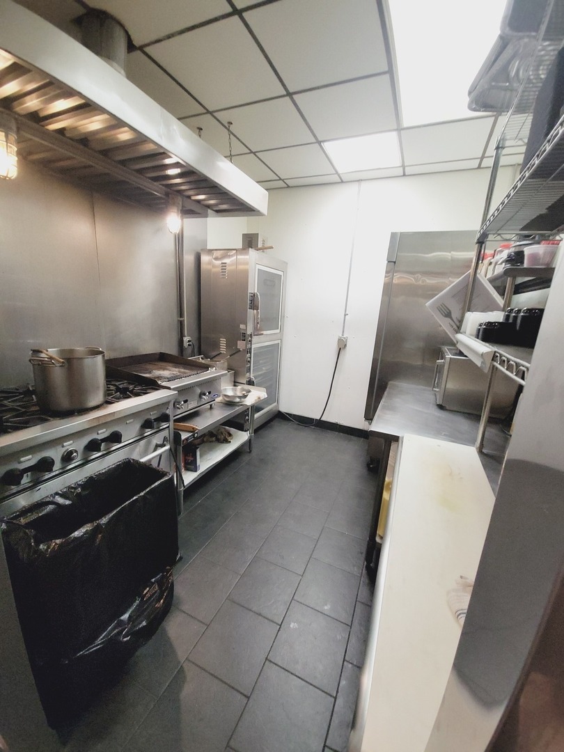 7035-39 West Higgins Avenue Chicago IL 60656