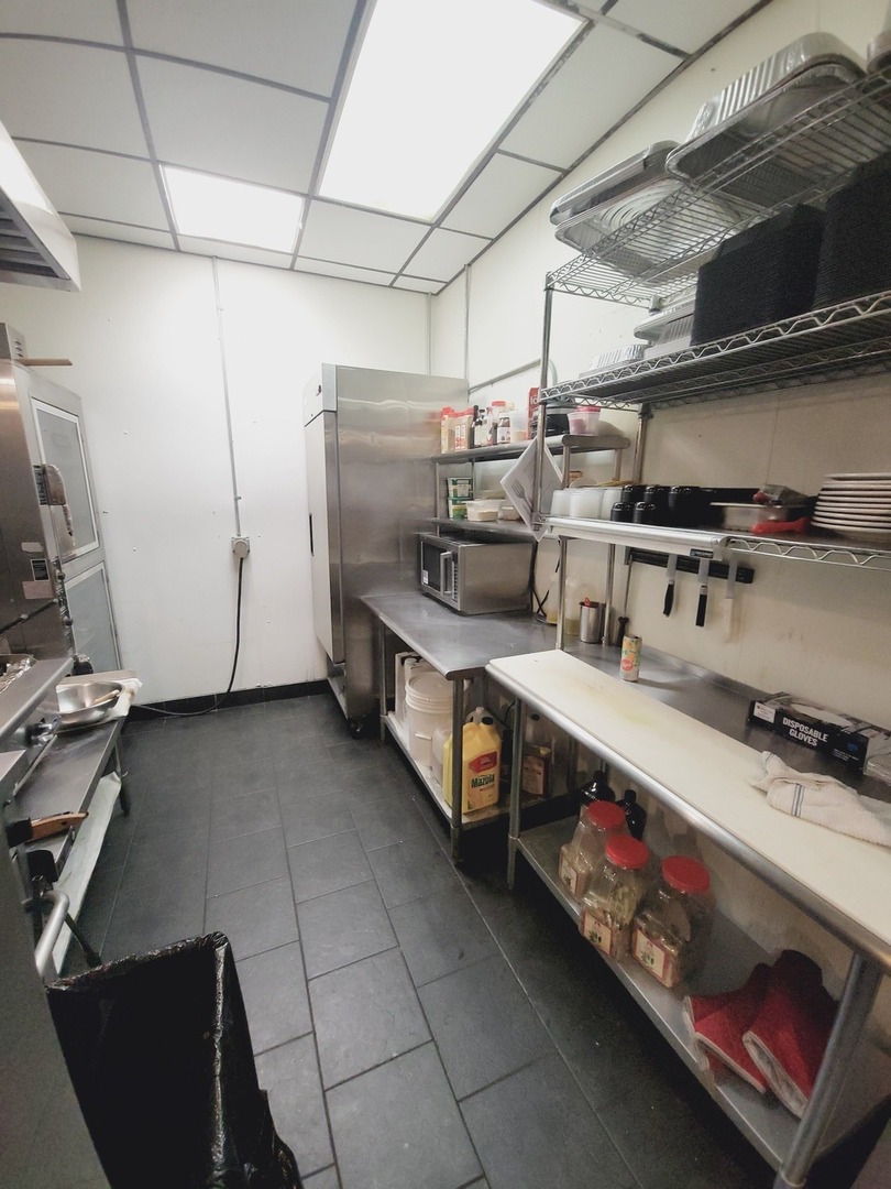 7035-39 West Higgins Avenue Chicago IL 60656