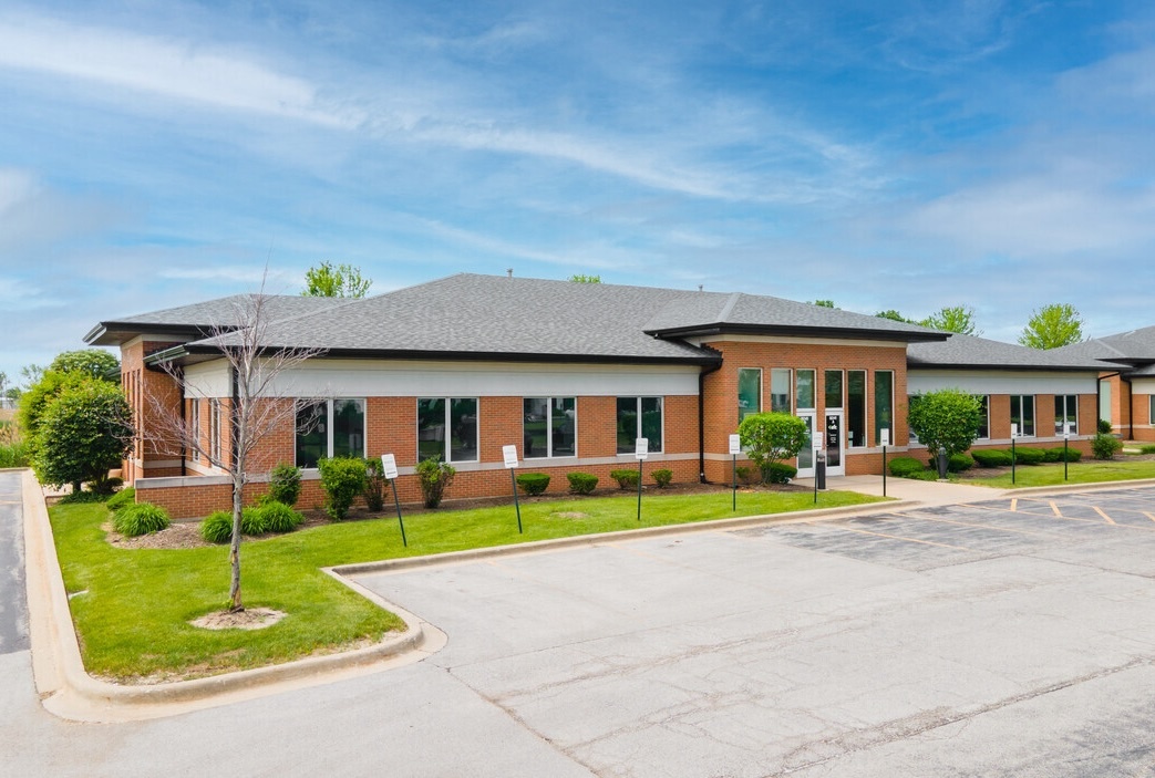 8041 186TH Street Tinley Park IL 60487