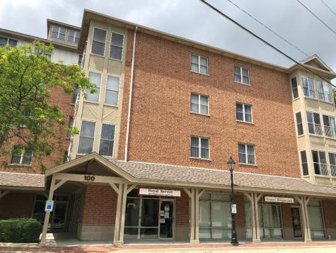 104 North Bokelman Street Roselle IL 60172