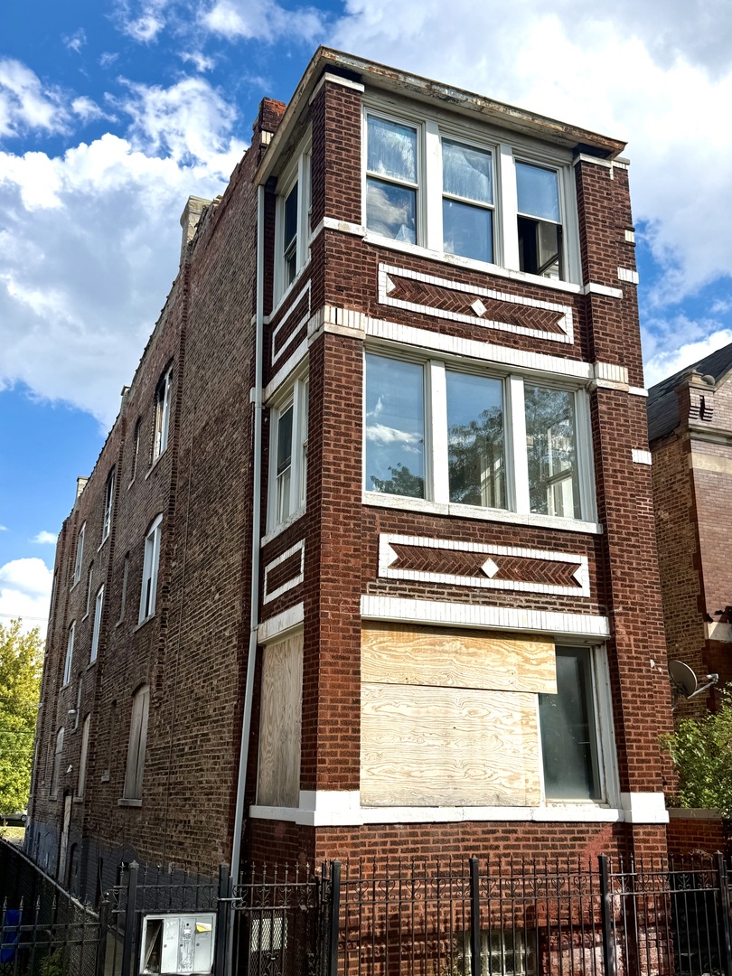 1839 South Springfield Avenue Chicago IL 60623
