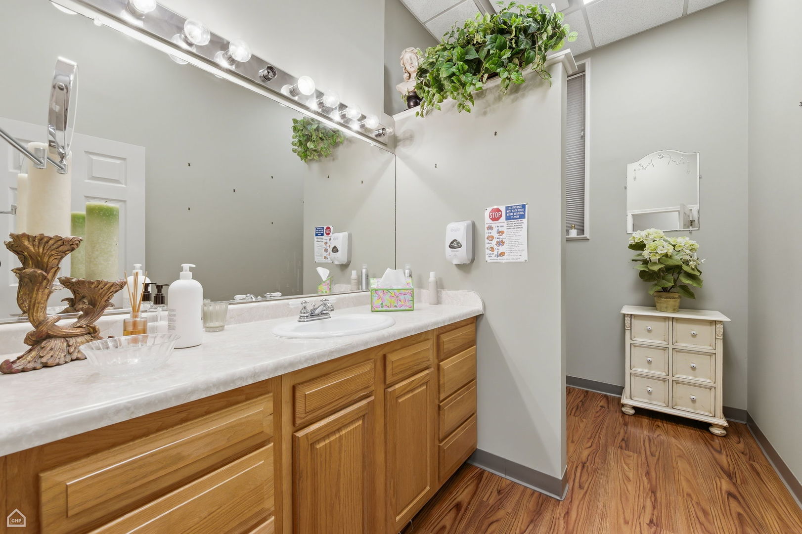 6200 South Oakley Avenue Chicago IL 60636