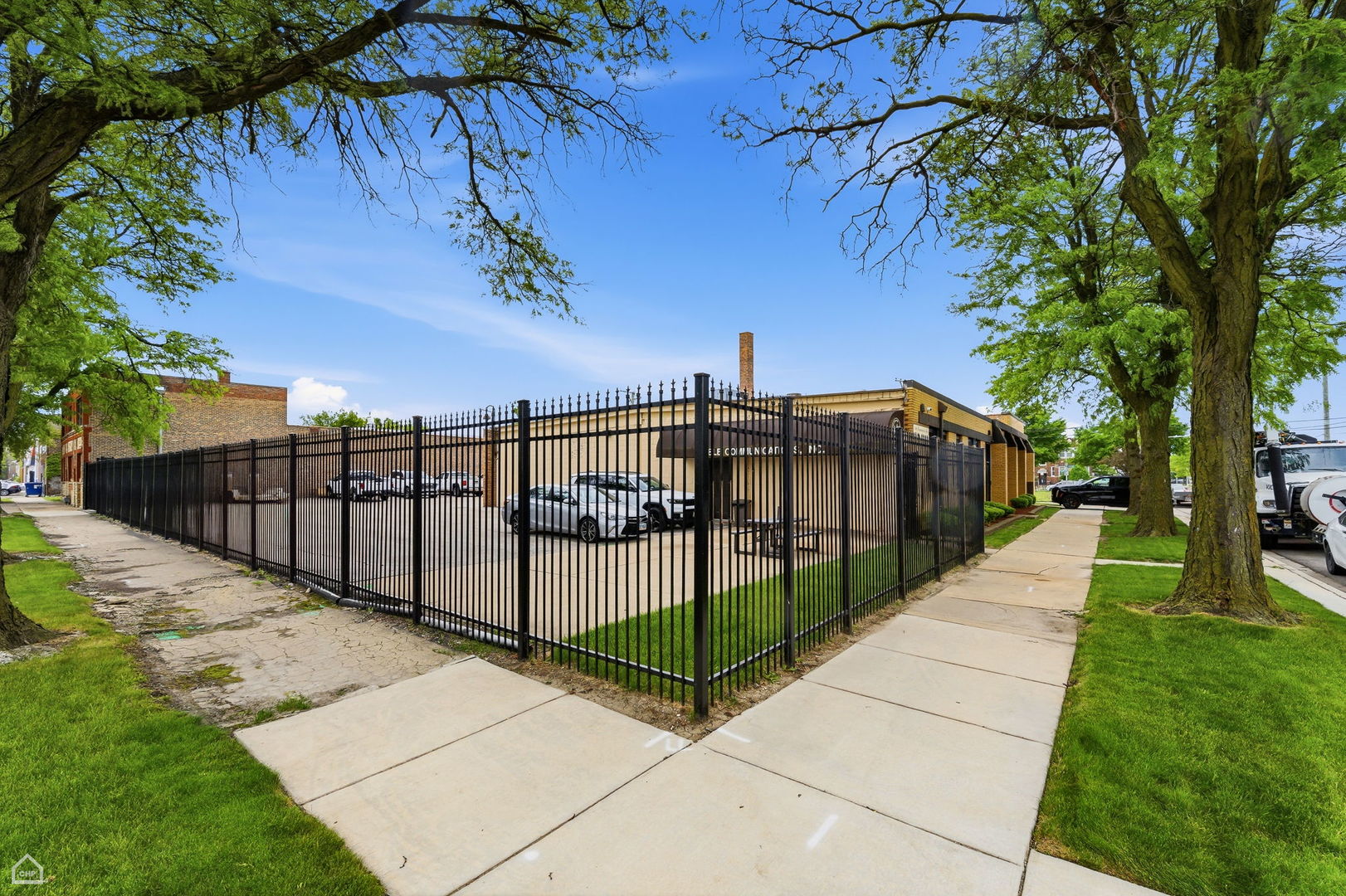 6200 South Oakley Avenue Chicago IL 60636