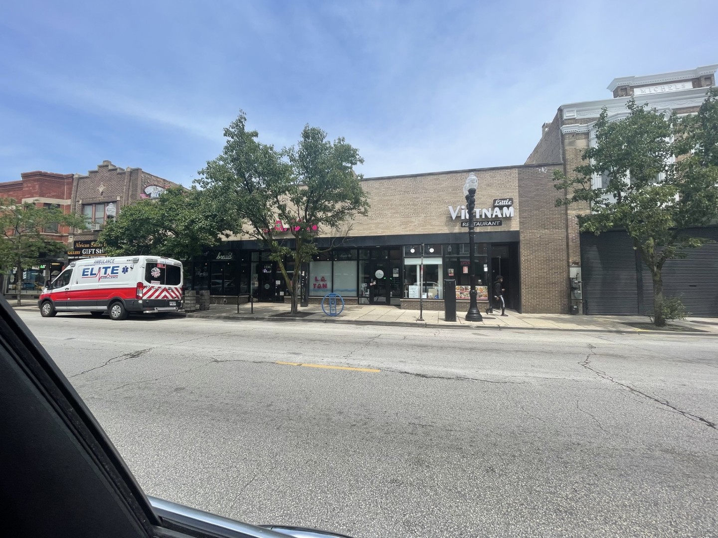 1134 West Bryn Mawr Avenue Chicago IL 60660