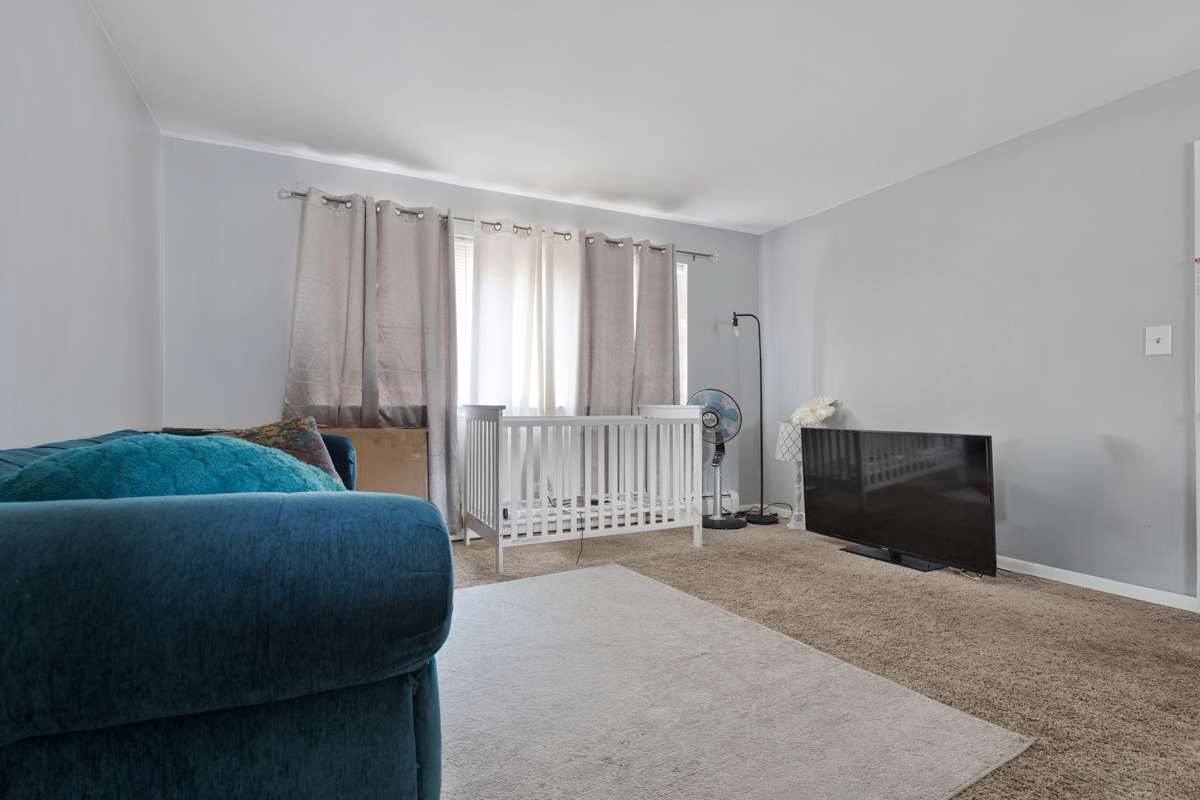 528 North Ardmore Avenue Villa Park IL 60181