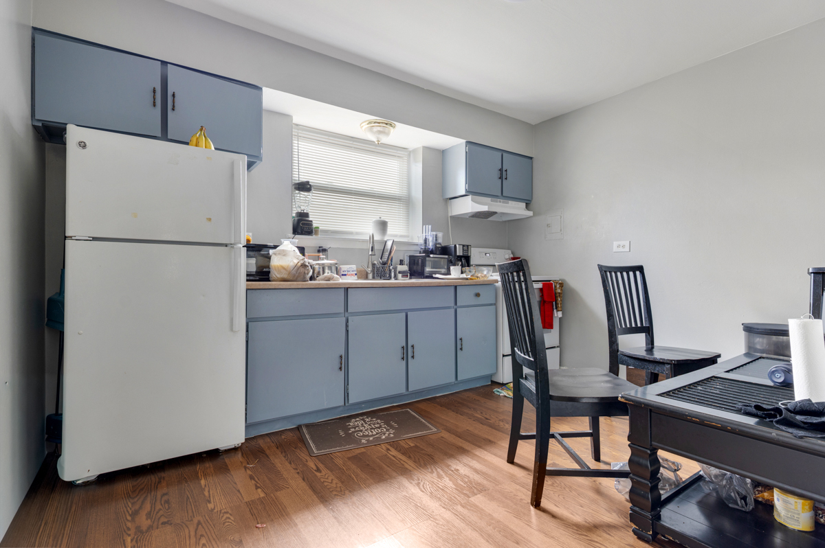 528 North Ardmore Avenue Villa Park IL 60181