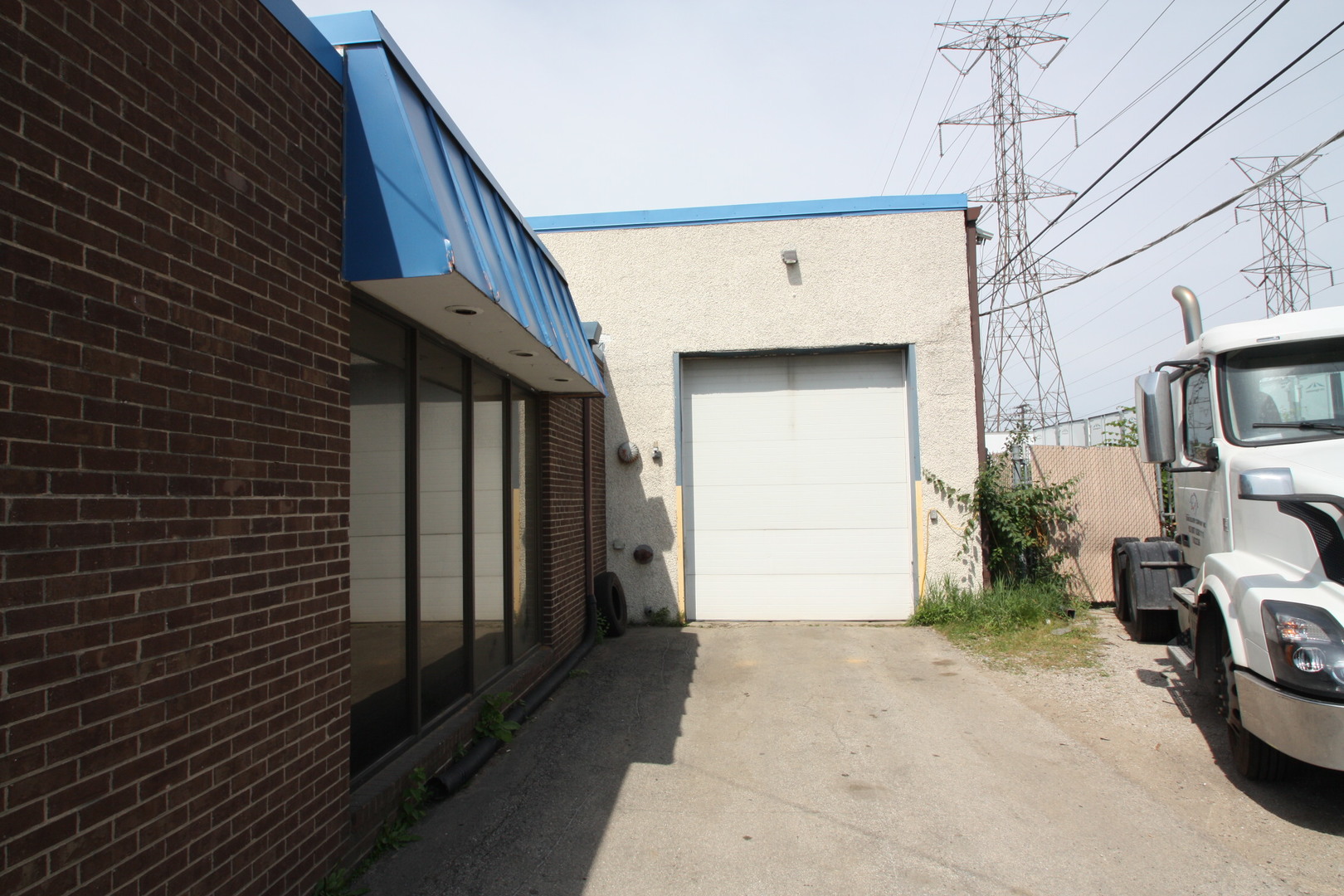 814 South Westwood Avenue Addison IL 60101