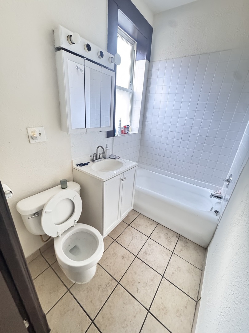 4459 West Jackson Boulevard Chicago IL 60624