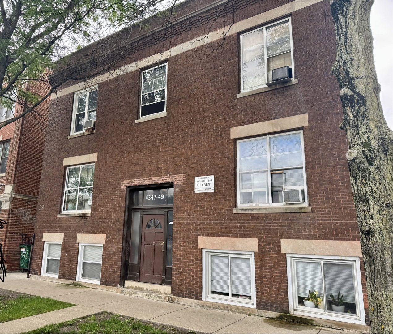 4347 West Irving Park Road Chicago IL 60616