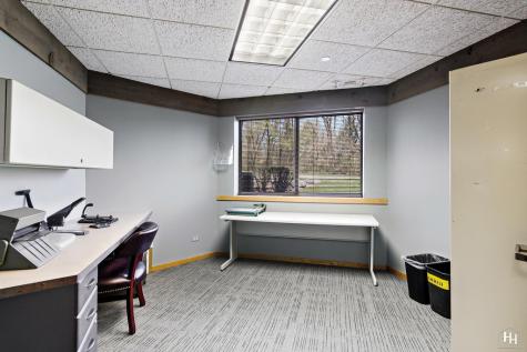 970 Mchenry Avenue Crystal Lake IL 60014