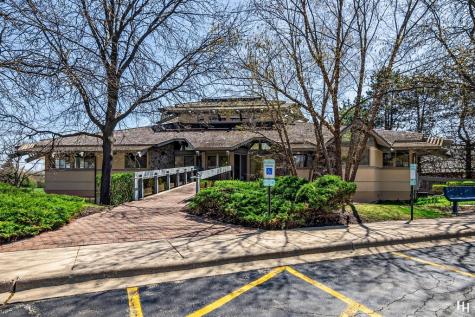 970 Mchenry Avenue Crystal Lake IL 60014