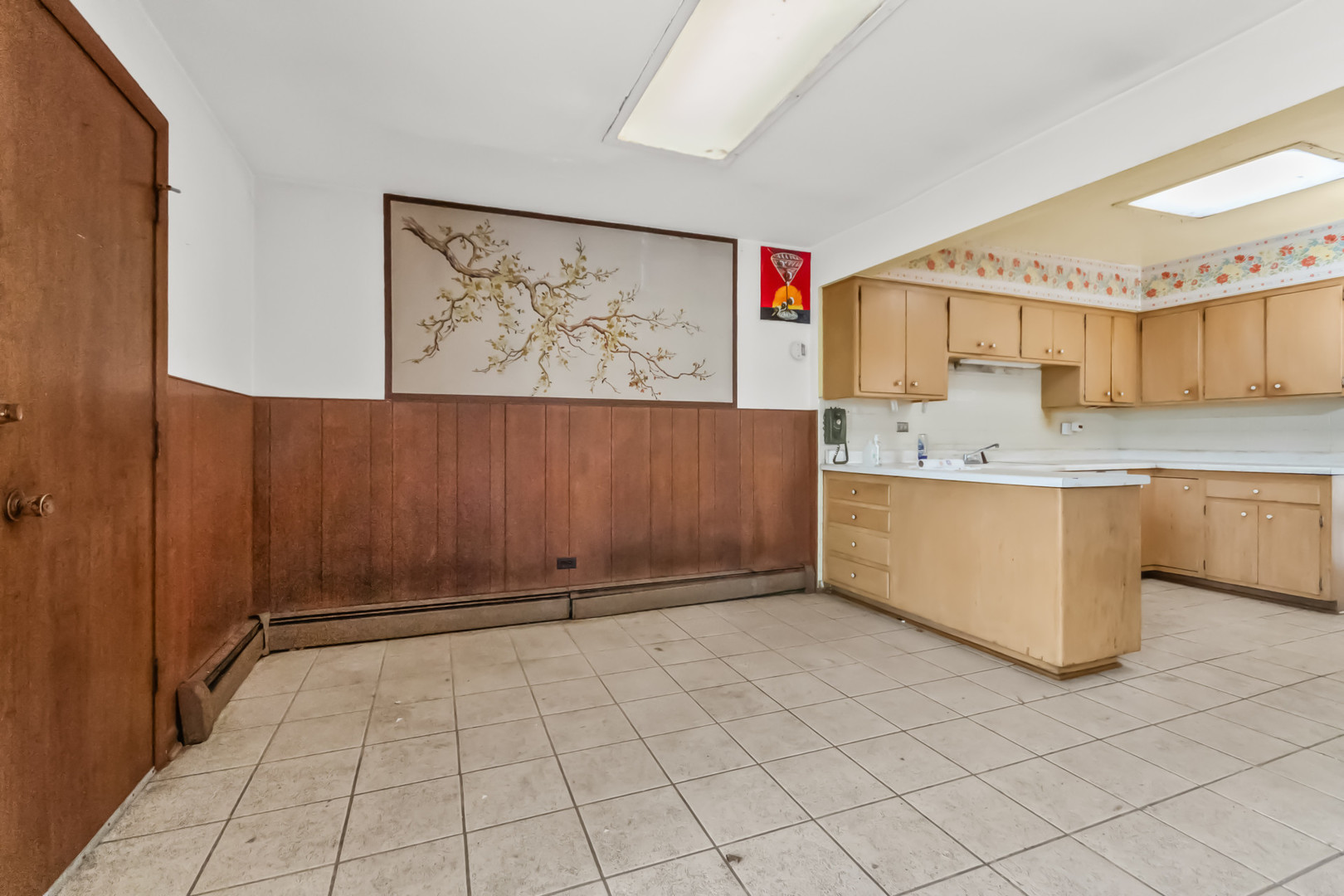 2544 East 83rd Street Chicago IL 60617