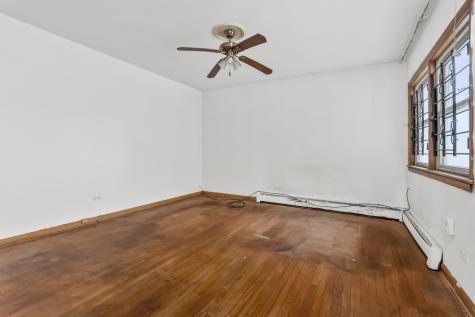 2544 East 83rd Street Chicago IL 60617
