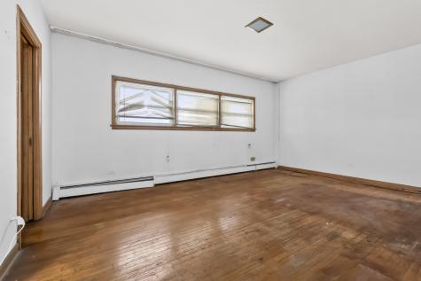 2544 East 83rd Street Chicago IL 60617