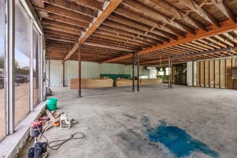 2544 East 83rd Street Chicago IL 60617