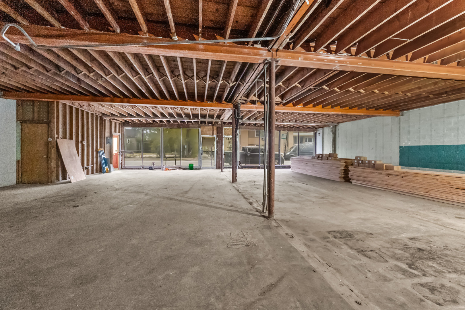 2544 East 83rd Street Chicago IL 60617