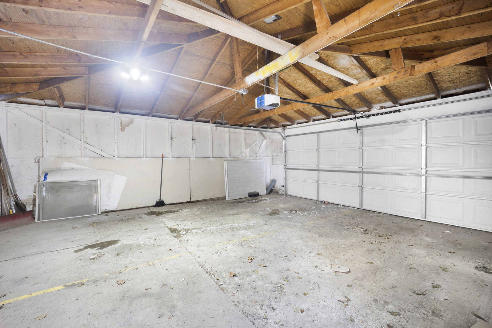 460 West 28th Place Chicago IL 60616