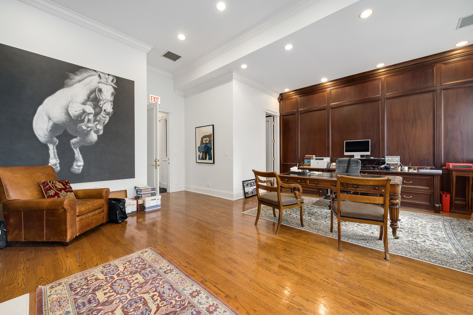 812 North Dearborn Street Chicago IL 60610