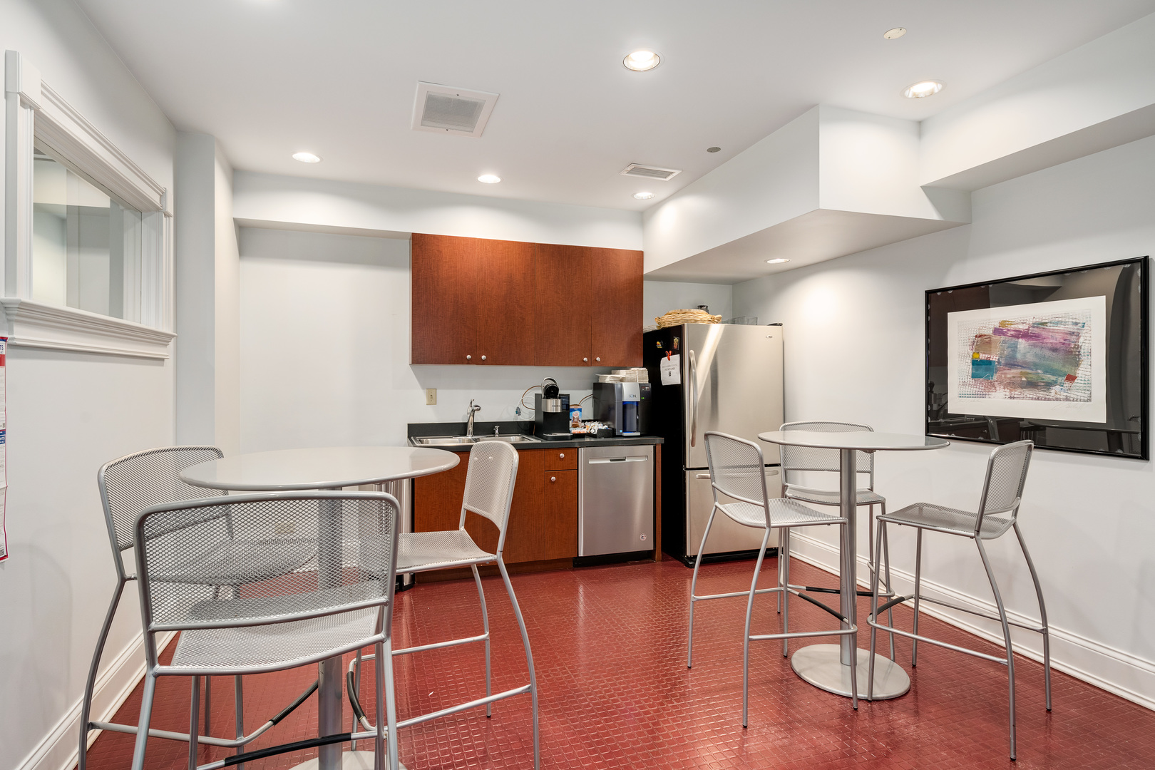 812 North Dearborn Street Chicago IL 60610