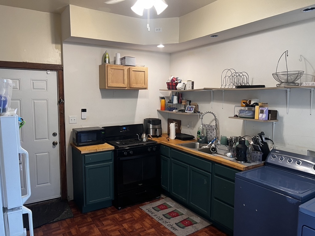 401 South Cicero Avenue Chicago IL 60644