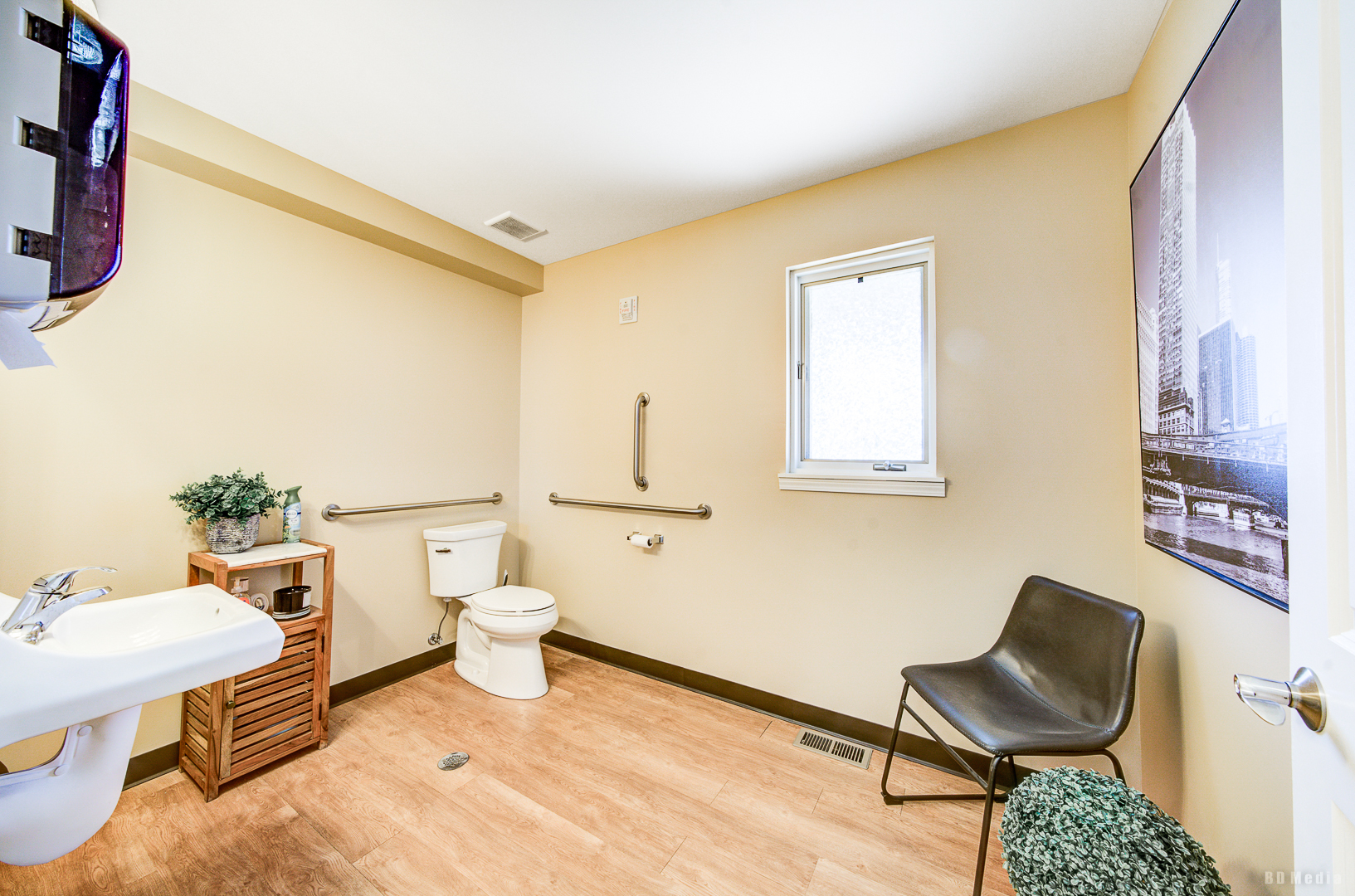 7101 Janes Avenue Woodridge IL 60517