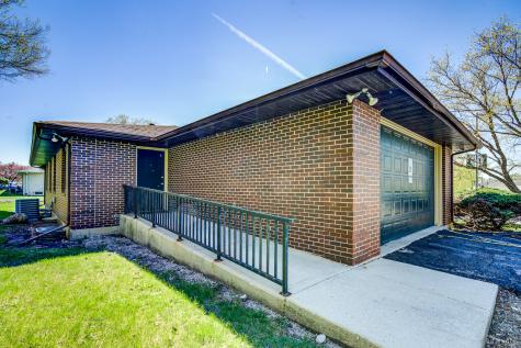 7101 Janes Avenue Woodridge IL 60517
