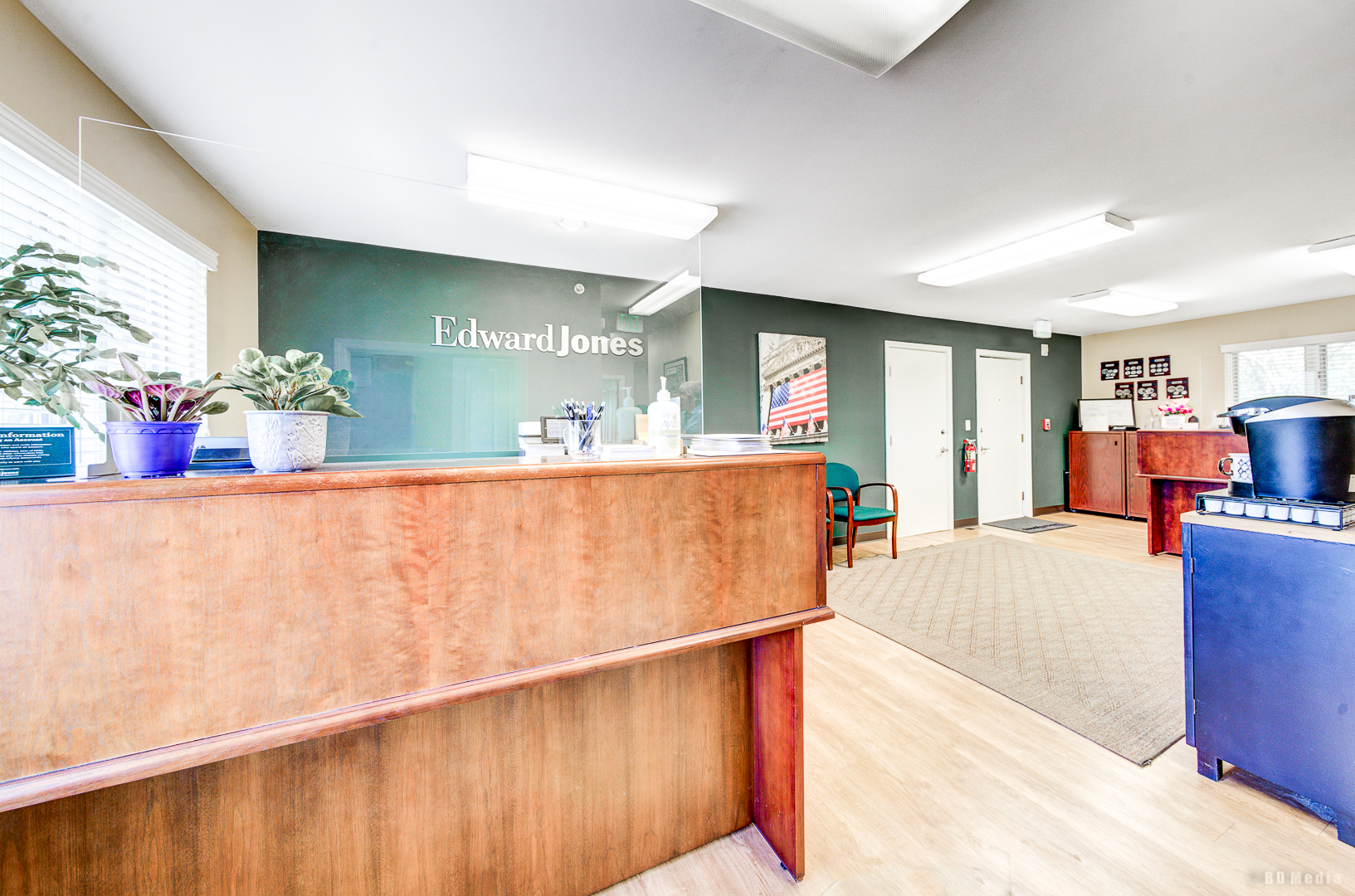 7101 Janes Avenue Woodridge IL 60517