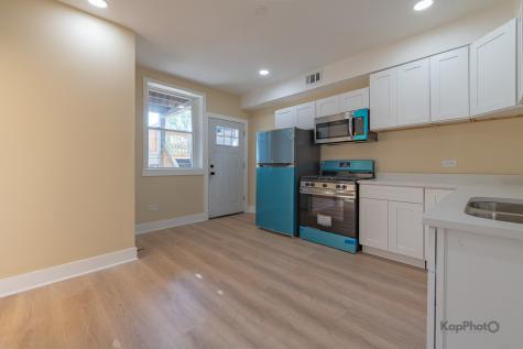 7727 South Carpenter Street Chicago IL 60620